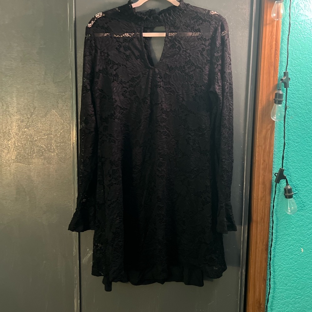 Lace dress